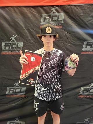 22-23 ACL Open #12 Junior Singles Champion - Landon Bass https://mlkzaf2oxn4e.i.optimole.com/w:320/h:427/q:mauto/f:avif/https://usa-cornhole.org/wp-content/uploads/2023/05/22-23-ACL-Open-12-Junior-Singles-Champion-Landon-Bass.jpg